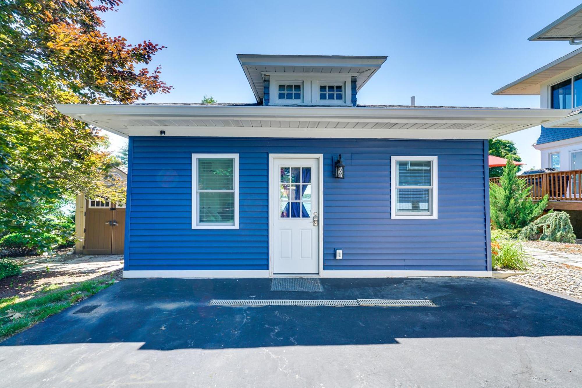 Serene Riverfront St Clair Studio With Fire Pit! Marysville Exterior foto